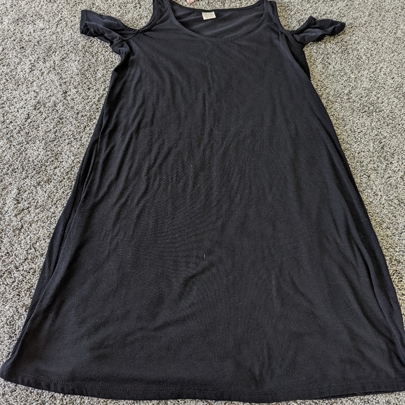 81 Dress - Picture 6 of 6